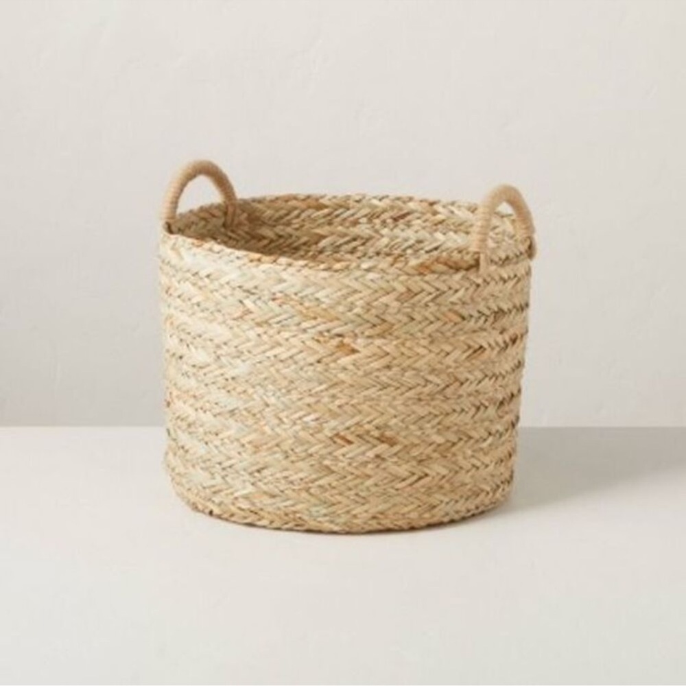 Large Braided Grass Round Storage Basket - Hearth & Hand with Magnolia NEW